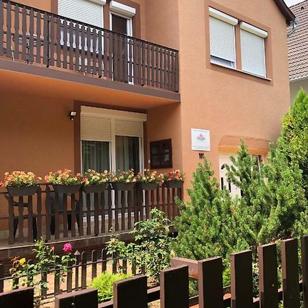 Family 2-Rooms Apartment Héviz Zewnętrze zdjęcie
